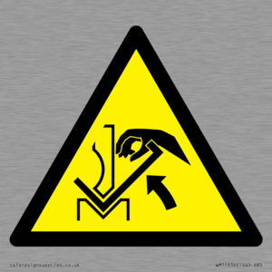 W031 Warning: Hand crushing between press brake and material